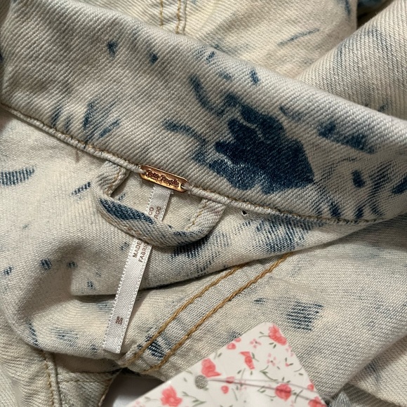 NWT Free People size M Rumors denim jacket in Tie Dye - Picture 8 of 12